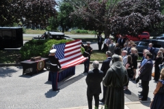 Last-Salute-military-funeral-guard-79