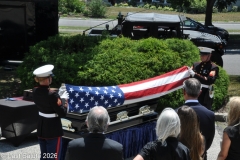 Last-Salute-military-funeral-guard-82