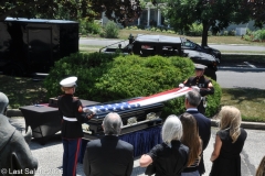 Last-Salute-military-funeral-guard-83