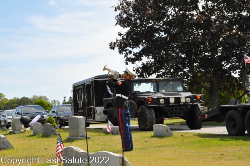 Last-Salute-military-funeral-honor-guard-0163