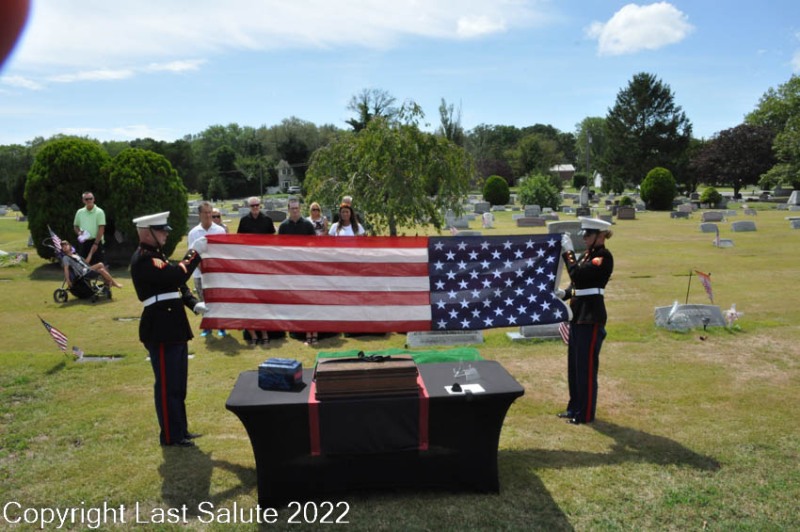 Last-Salute-military-funeral-honor-guard-0192