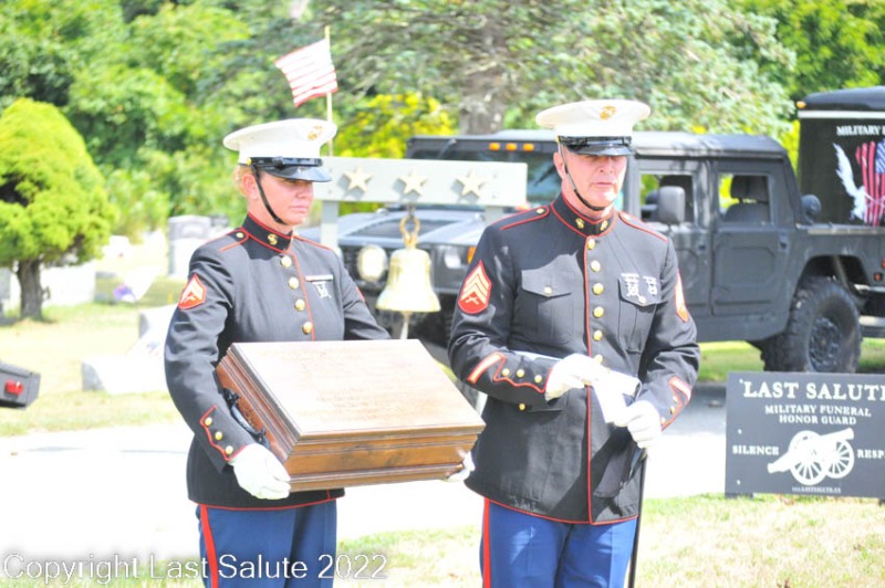 Last-Salute-military-funeral-honor-guard-7283