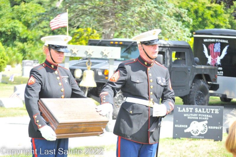 Last-Salute-military-funeral-honor-guard-7284