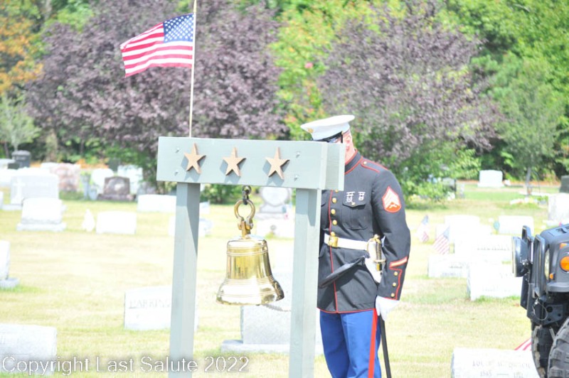 Last-Salute-military-funeral-honor-guard-7316