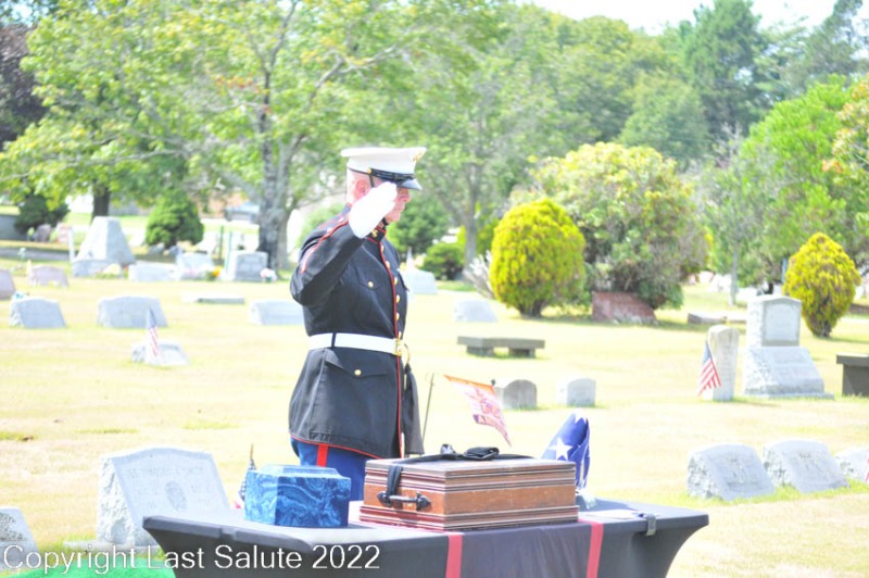 Last-Salute-military-funeral-honor-guard-7330