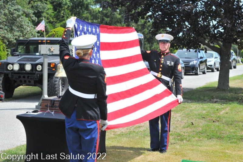Last-Salute-military-funeral-honor-guard-7342