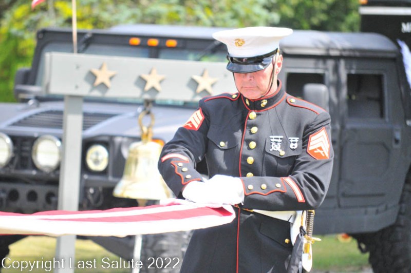 Last-Salute-military-funeral-honor-guard-7351