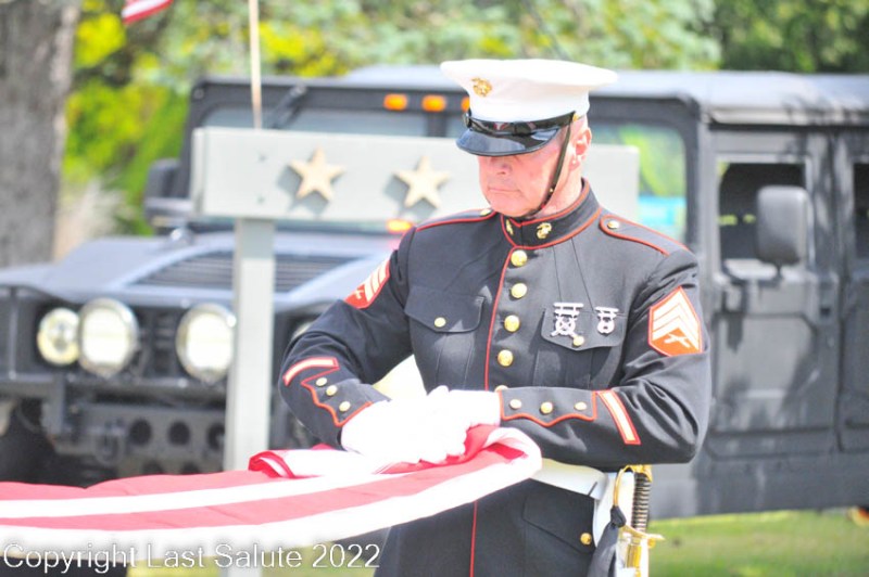 Last-Salute-military-funeral-honor-guard-7352
