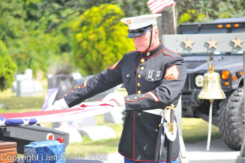 Last-Salute-military-funeral-honor-guard-7356