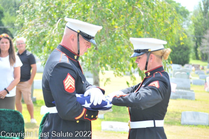 Last-Salute-military-funeral-honor-guard-7370
