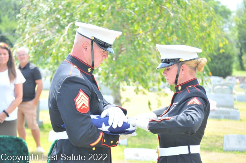 Last-Salute-military-funeral-honor-guard-7371