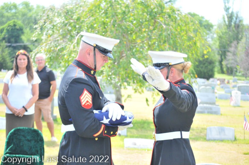 Last-Salute-military-funeral-honor-guard-7372
