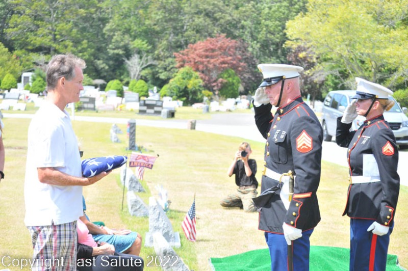 Last-Salute-military-funeral-honor-guard-7387